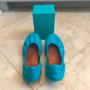 Tieks size 8